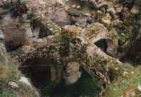 ruinengewoelbe.jpg (37416 Byte)