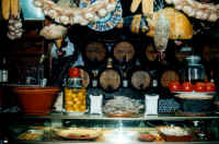 tapasbar.jpg (117097 Byte)